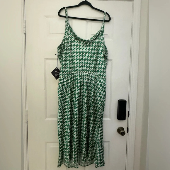 AVA & VIV Satin Graphic Spaghetti Strap Cowl Neck Rolled Hem Elastic Waist NWT - Picture 4 of 7